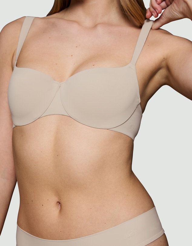 Triumph - Body Make-Up Illusion Smooth Balconette Bra