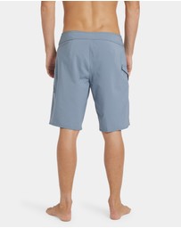 Volcom - Mens Lido Solid Mod 20
