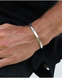 Buck Palmer - Classic Buck Cuff (Large)