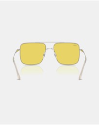 Ray-Ban - RB3758