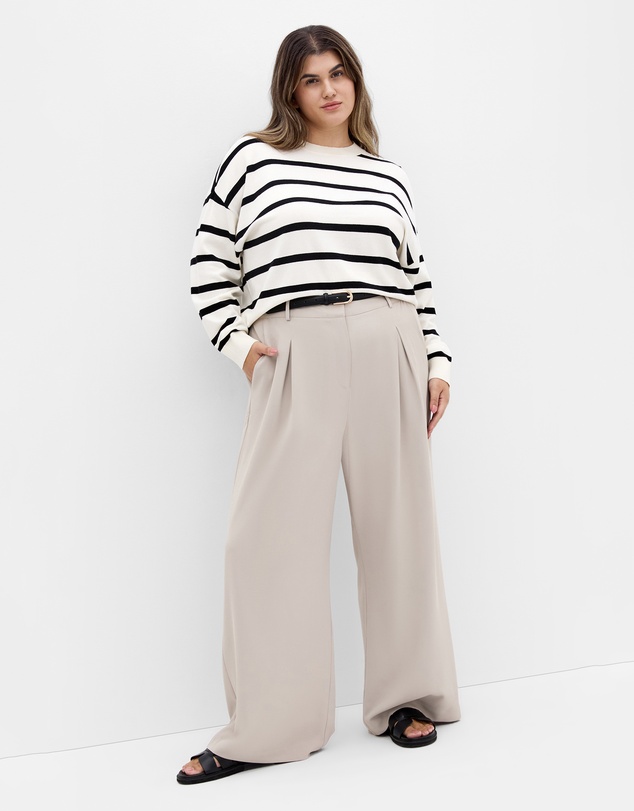 City Chic - Plus size Kenia Stripe Crew Neck Knit Jumper - vanilla