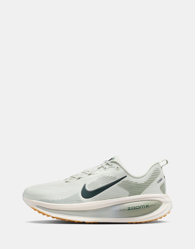 Nike - Vomero 18 - Men's