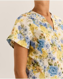 Review - Elba Floral Blouse