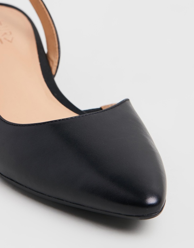 Naturalizer - Banks Slingback Heeled Sandal - Black Leather