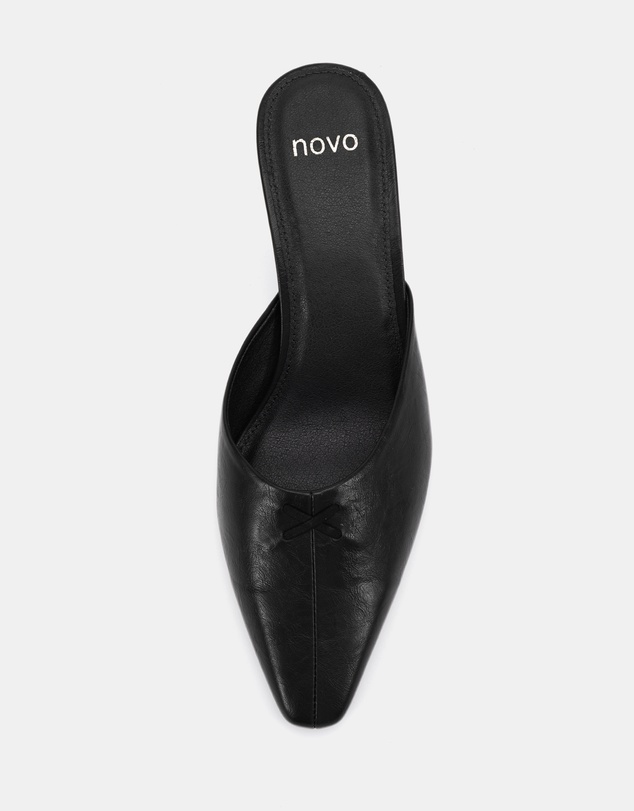 Novo - Irvine Heels