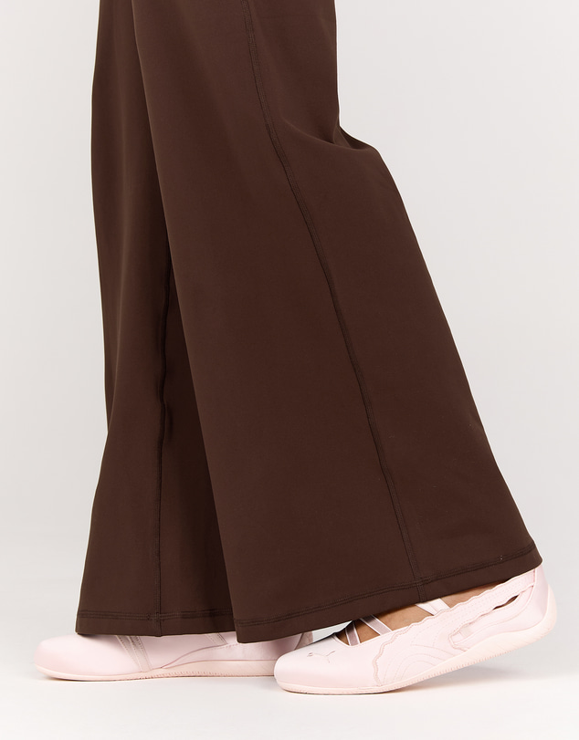 Muscle Republic - Luxe Yin Wide Leg Pant