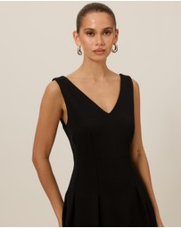 Tussah - Audrey Pleated Midi Dress