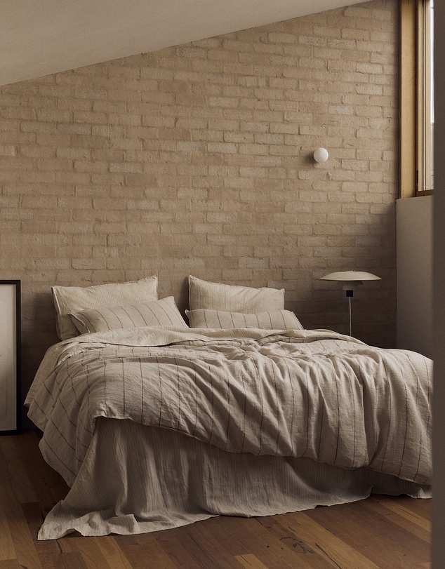 Country Road - Skye Linen King Flat Sheet
