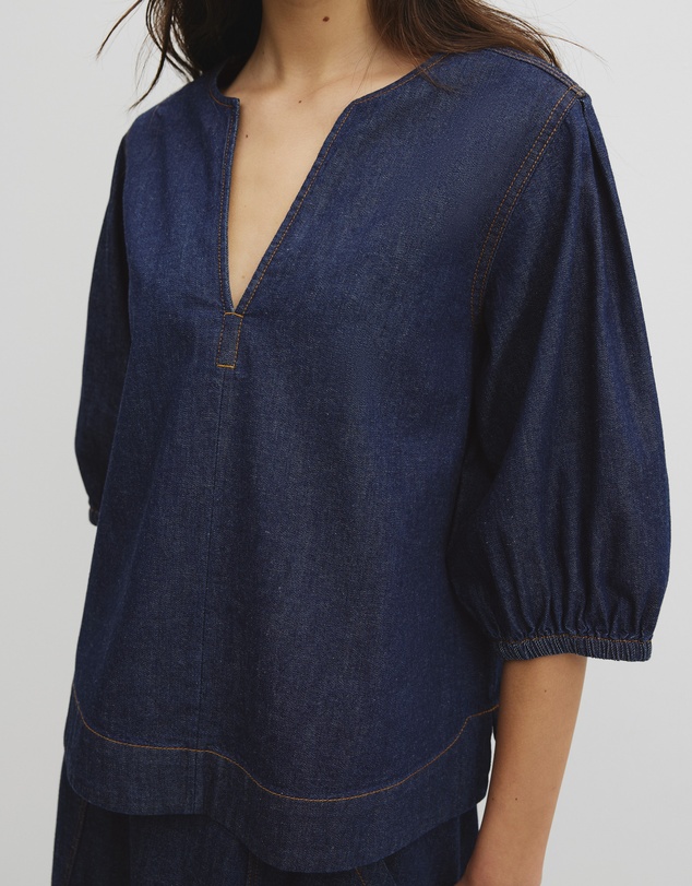 Country Road - Short Sleeve Denim Blouse