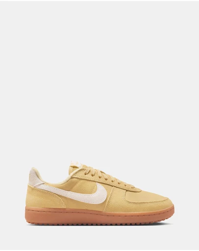 Nike - Field General - Women's
