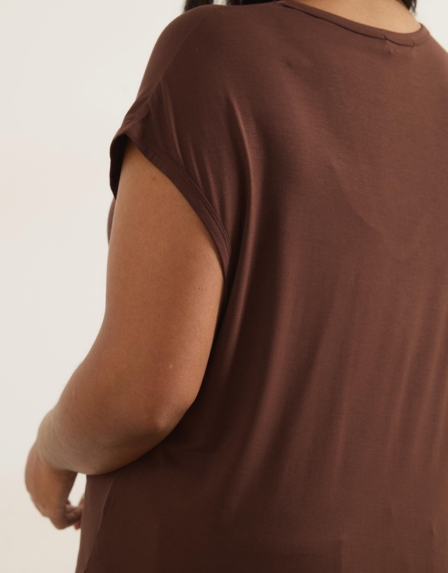 Atmos&Here Curvy - Cap Sleeve Scoop Neck T-Shirt In Jersey