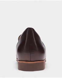 Mia Vita - Remi Casual Slip-On - Chocolate