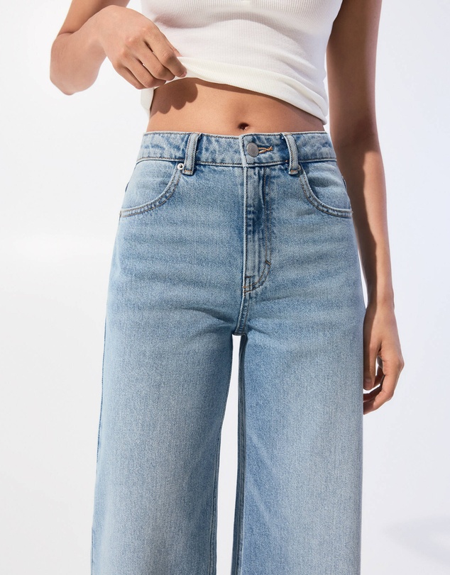 Pull&Bear - High-rise Wide Leg Jeans