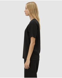 C&M CAMILLA AND MARC - Lyra Logo Tee