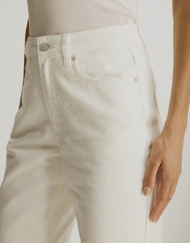 Atmos&Here - The Ultimate High Rise Straight Jeans