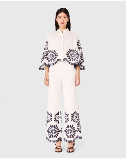 WHITE/NAVY