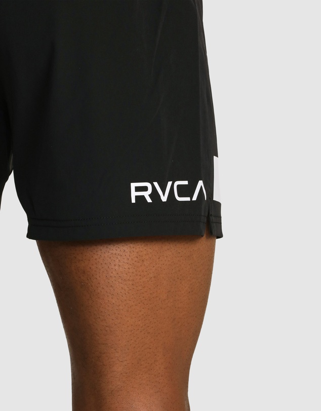 RVCA - Mens Fight Scrapper 15