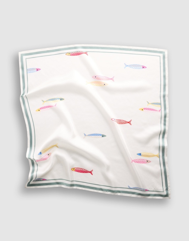 GAP - Oversized Silk Bandana