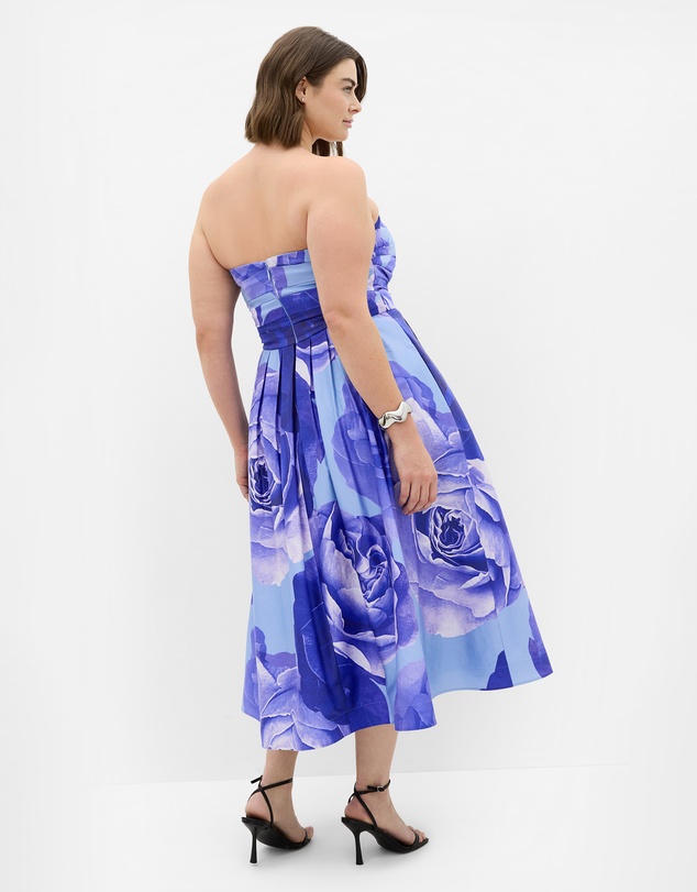 City Chic - Plus size Rosa Flora Print Sleeveless Midi Dress - periwinkle