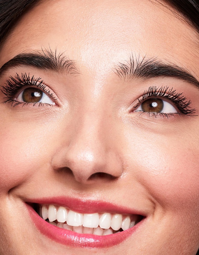 Benefit Cosmetics - Fluffin’ Festive Brows
