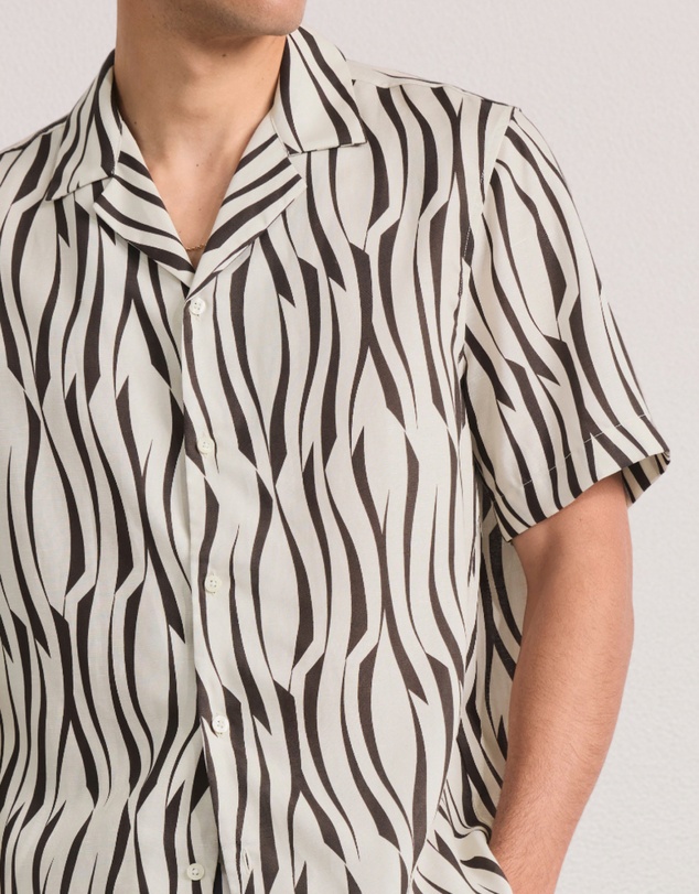 Frescobol Carioca - Roberto Lyocell Blend Vento Print SS Shirt