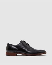 Oxford - Hudson Toe Cap Derby Shoe