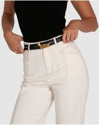 Belle & Bloom - Cleopatra Pyramid Stud Leather Belt