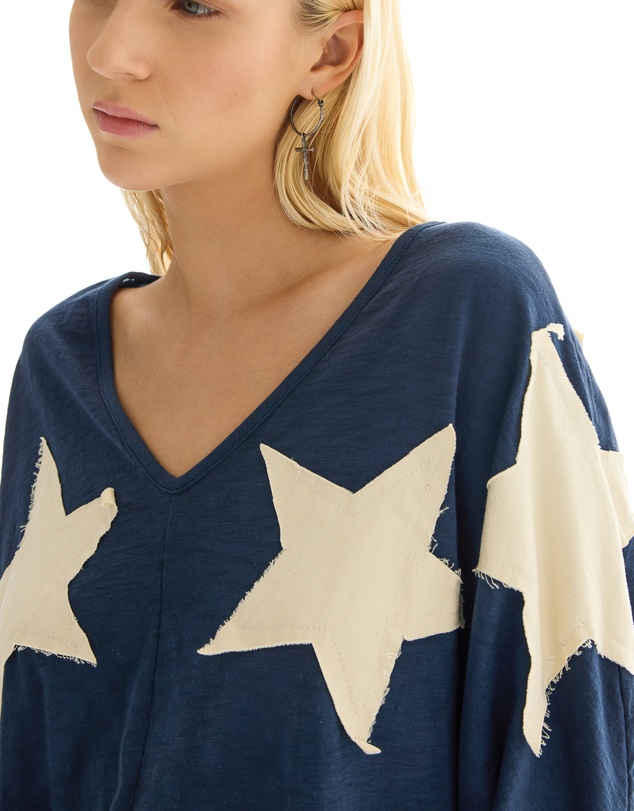 THE TALES - Star College Batwing Tee