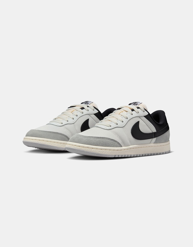 Nike - Air Jordan Skyline Low - Women's