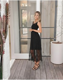 Esther & Co - Sheneka Dress - Black Lace