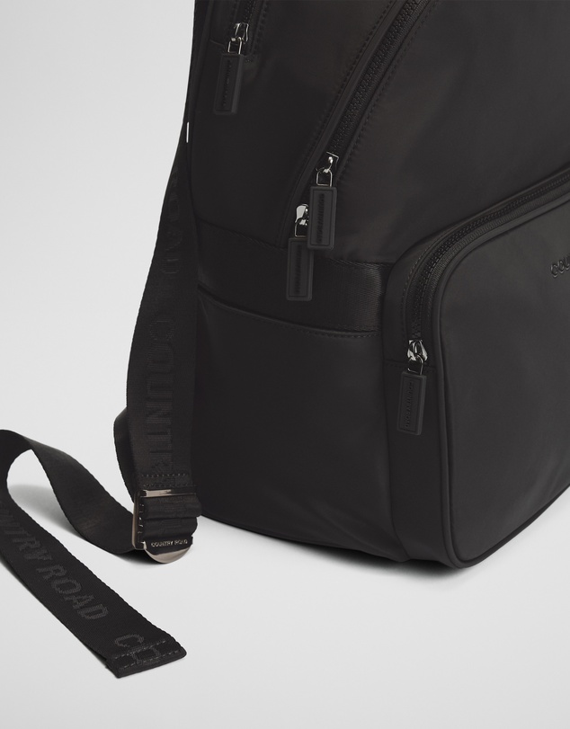 Country Road - Travel Backpack