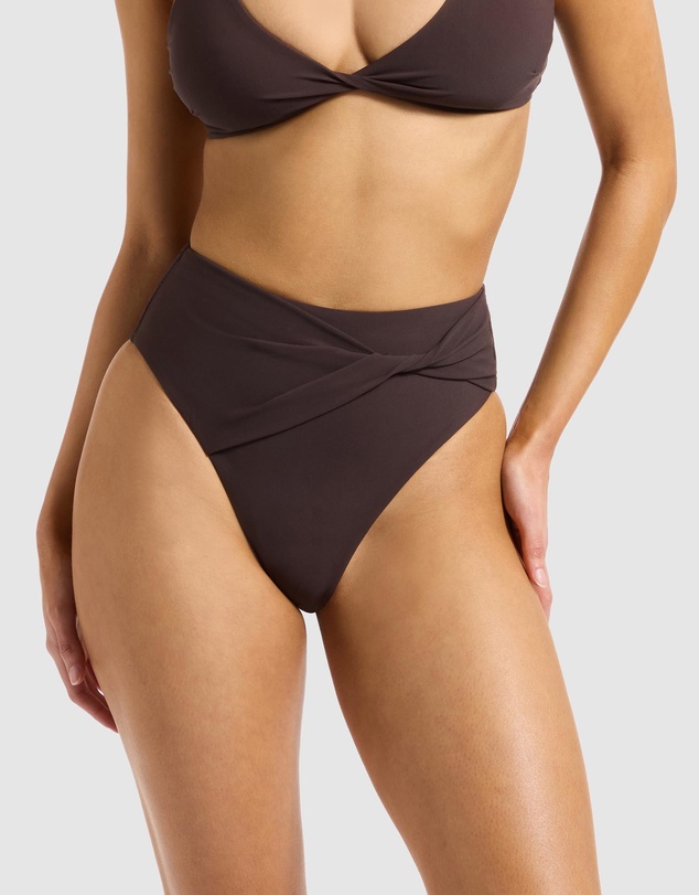 JETS - High Waist High Leg Pants