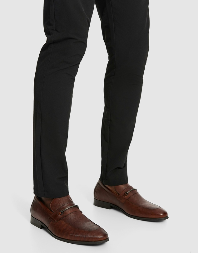 yd. - Riccardo Textured Leather Loafer