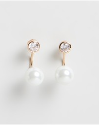 Carly Paiker - Aura Pearl Ear Jacket Earrings