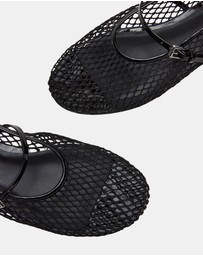 Steve Madden - Mags Black Flats
