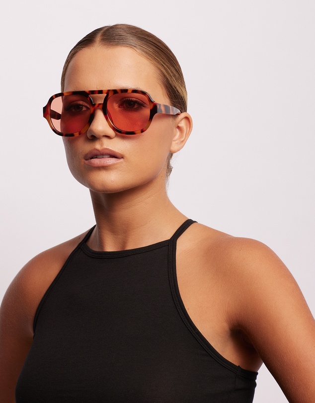 Reality Eyewear - The Special