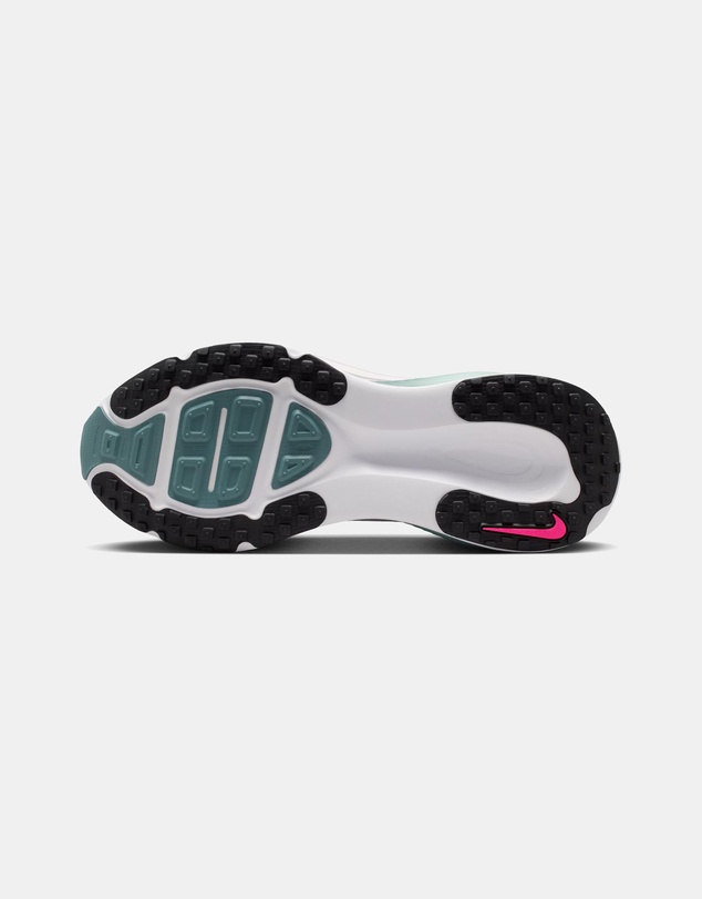 Nike - Vomero 18 - Men's