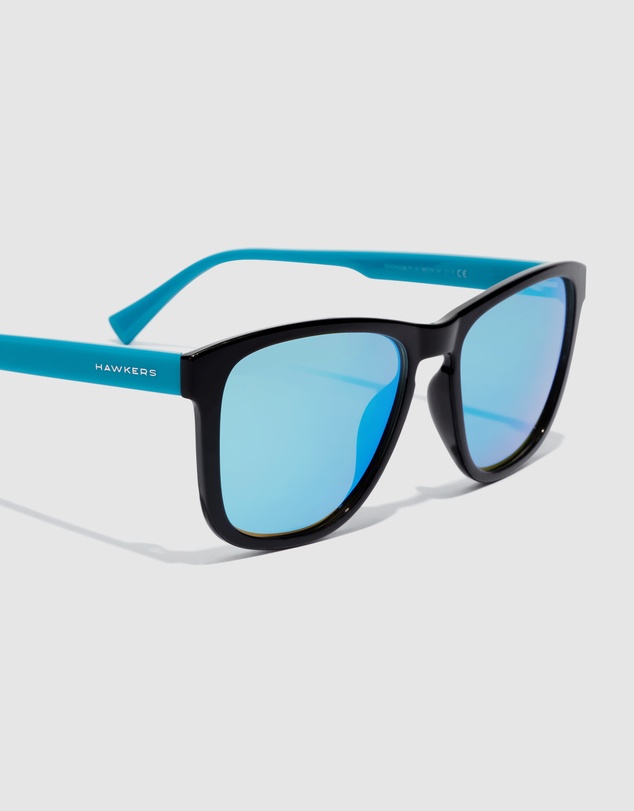 Hawkers Co - HAWKERS- Polarized Black Clear Blue ZHANNA Sunglasses for Men and Women UV400