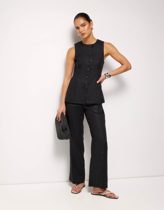 AERE - Longline Asymmetric Vest