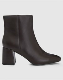 SPURR - Eva - ONLINE EXCLUSIVE