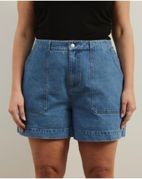 Atmos&Here Curvy - Samira Relaxed Denim Shorts