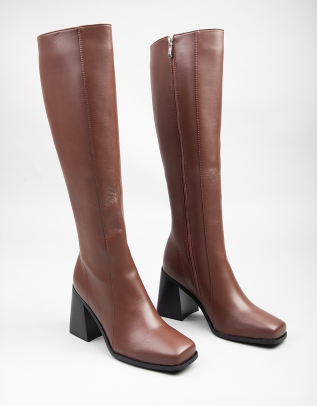 RAID - Sterling high block heeled knee boots in Brown