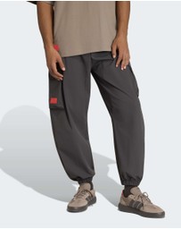adidas Performance - AUDI REVOLUT F1 TEAM ELEVATED WOVEN PANT Mens