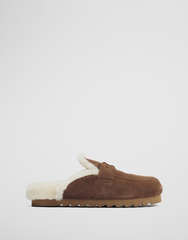 Country Road - Sophia Mule
