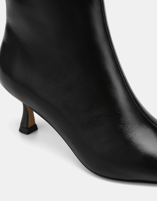 Wittner - Morgan Patent Leather Ankle Boots