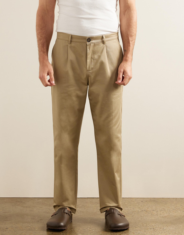 AERE - Organic Cotton Straight Leg Chinos