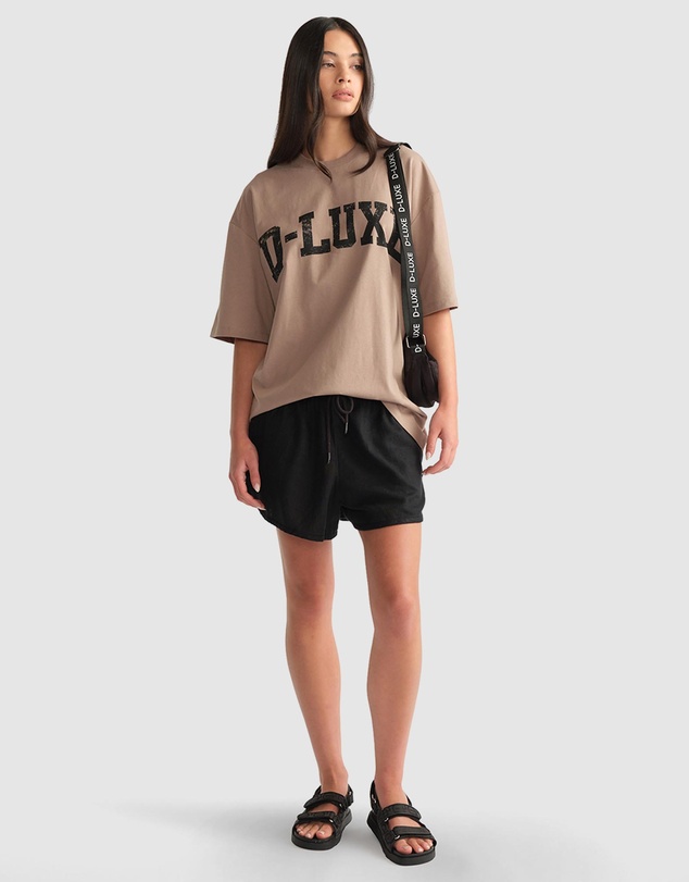Decjuba - D-Luxe Distressed Logo Tee