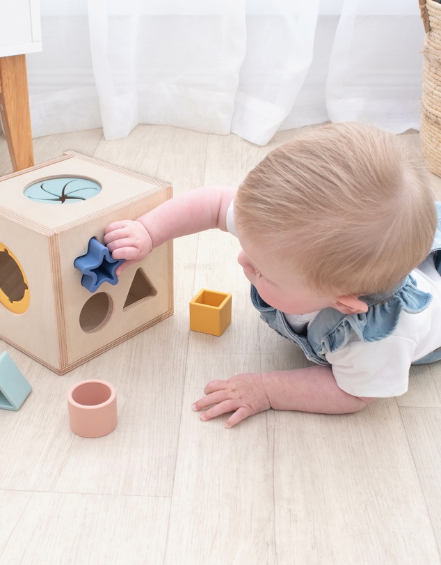Playground - 4-in-1 Sensory Cube
