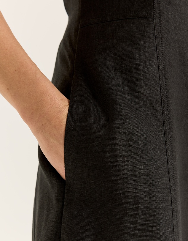 Review - Jelena Dress