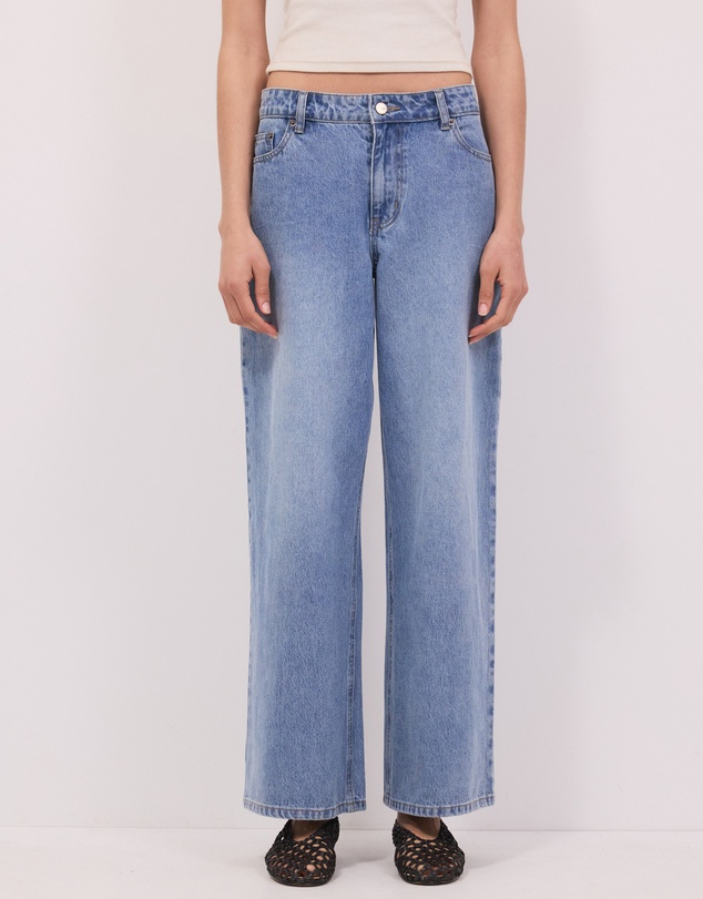 Calli - Gaia Mid Rise Wide Leg Jeans
